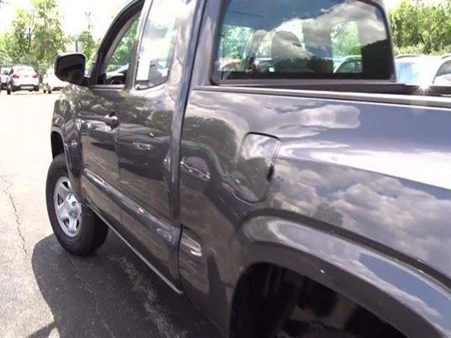 2017 Toyota Tacoma SR Access Cab